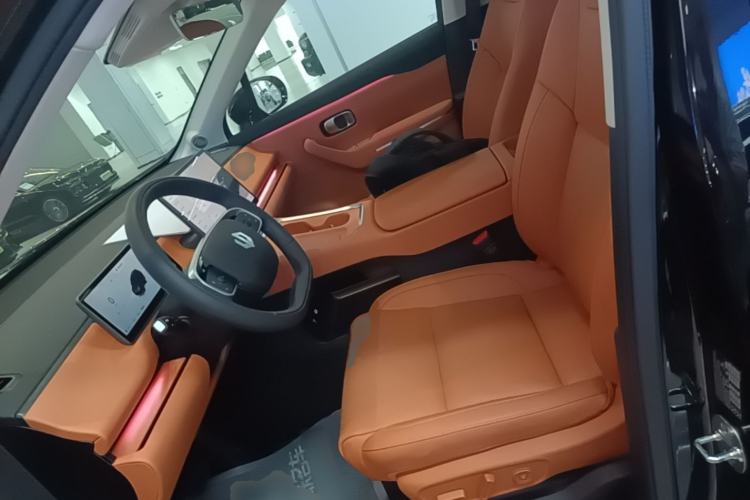 Used Leapmotor C16 2026 Extended-Range 280 LiDAR Zhizun Edition 6 Seats Left Front Seat