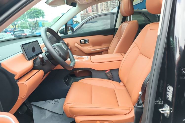Used Leapmotor C16 2026 Extended-Range 280 LiDAR Zhizun Edition 6 Seats Left Front Seat