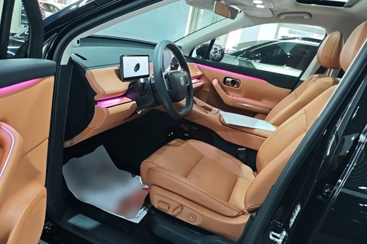 Used Leapmotor C16 2026 Extended-Range 280 LiDAR Zhizun Edition 6 Seats Left Front Seat