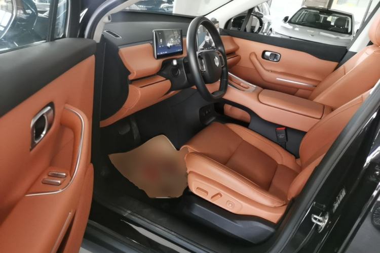 Used Leapmotor C16 2026 Extended-Range 280 LiDAR Zhizun Edition 6 Seats Left Front Seat