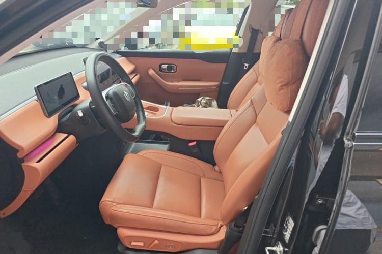 Used Leapmotor C16 2026 Extended-Range 280 LiDAR Zhizun Edition 6 Seats Left Front Seat