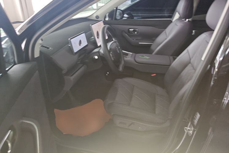 Used Leapmotor C16 2026 Extended-Range 280 LiDAR Zhizun Edition 5 Seats Left Front Seat