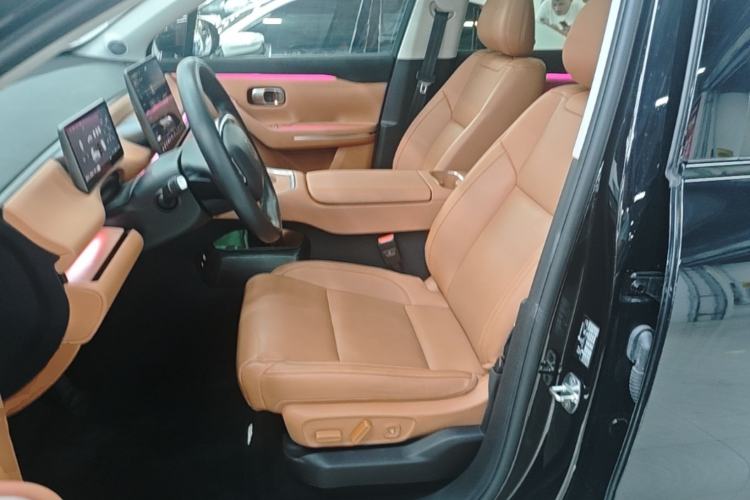 Used Leapmotor C16 2026 Extended-Range 280 LiDAR Zhizun Edition 6 Seats Left Front Seat