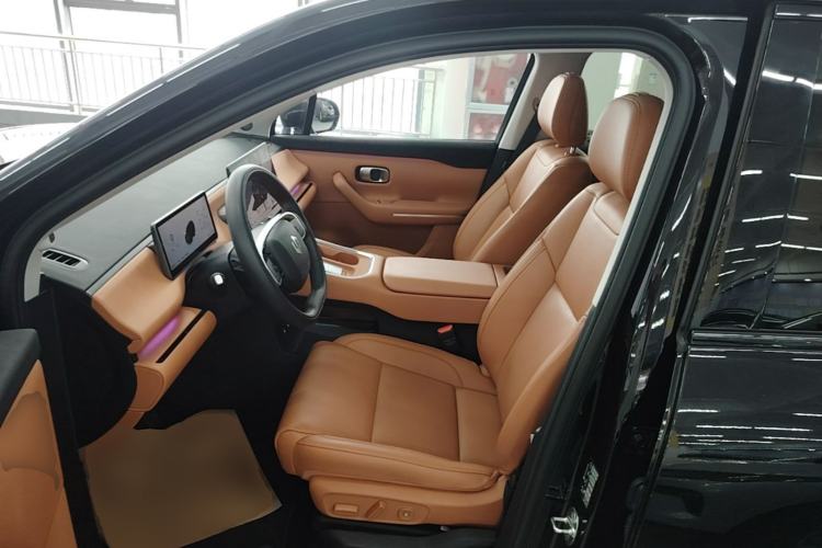 Used Leapmotor C16 2026 Extended-Range 280 LiDAR Zhizun Edition 6 Seats Left Front Seat