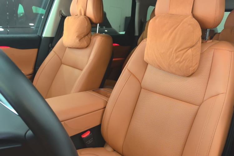 Used Leapmotor C16 2026 Extended-Range 280 LiDAR Zhizun Edition 6 Seats Left Front Seat