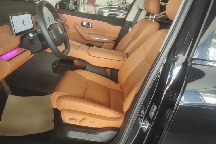 Used Leapmotor C16 2026 Extended-Range 280 LiDAR Zhizun Edition 6 Seats Left Front Seat