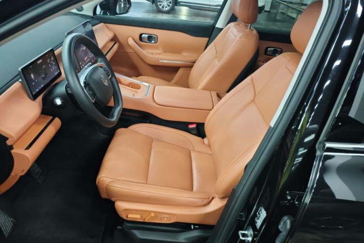 Used Leapmotor C16 2026 Extended-Range 280 LiDAR Zhizun Edition 6 Seats Left Front Seat
