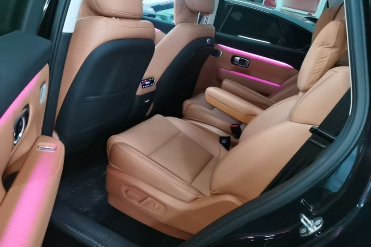 Used Leapmotor C16 2026 Extended-Range 280 LiDAR Zhizun Edition 6 Seats Left Rear Seat