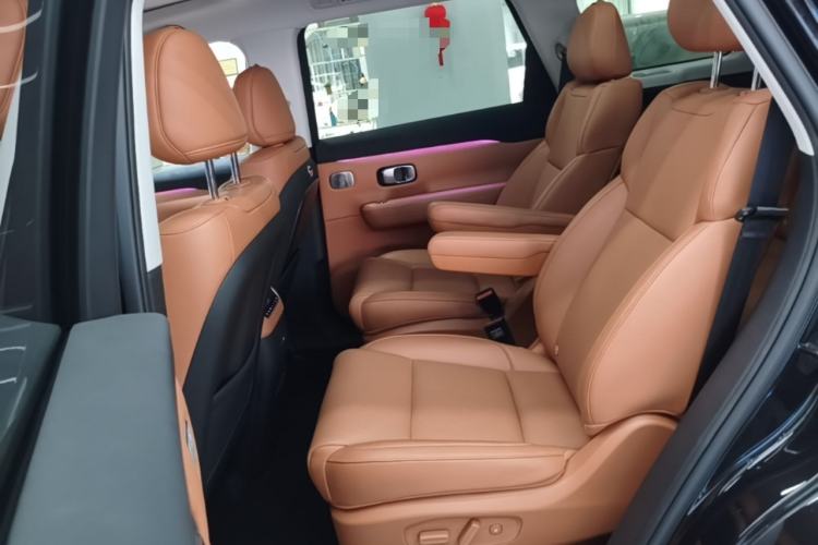 Used Leapmotor C16 2026 Extended-Range 280 LiDAR Zhizun Edition 6 Seats Left Rear Seat