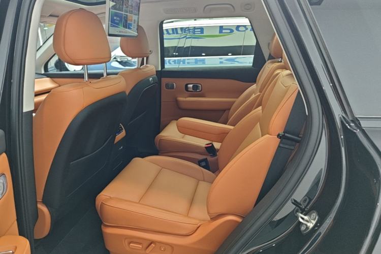 Used Leapmotor C16 2026 Extended-Range 280 LiDAR Zhizun Edition 6 Seats Left Rear Seat