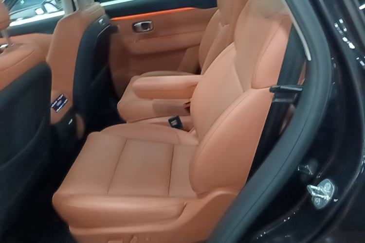 Used Leapmotor C16 2026 Extended-Range 280 LiDAR Zhizun Edition 6 Seats Left Rear Seat
