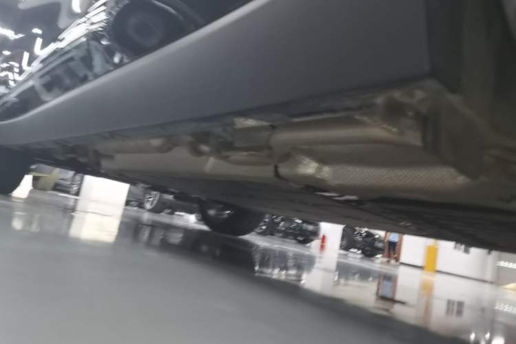 Used Leapmotor C16 2026 Extended-Range 280 LiDAR Zhizun Edition 6 Seats Left Side Sill
