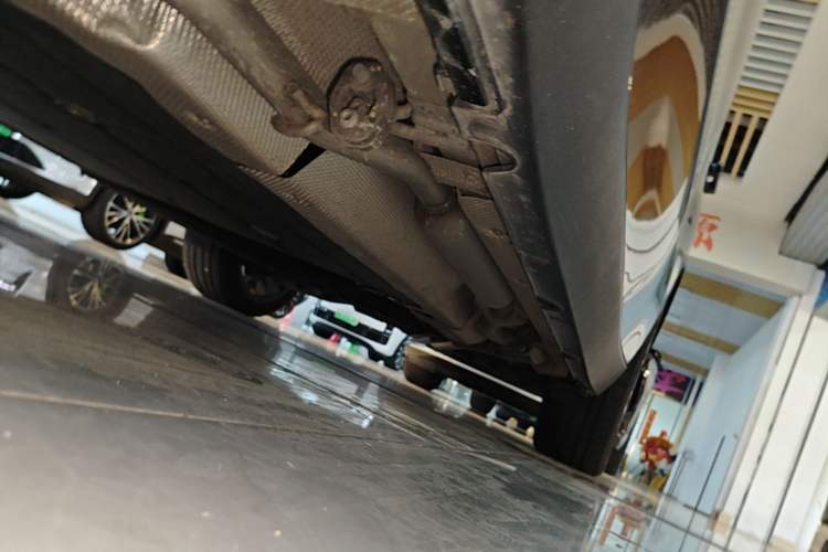 Used Leapmotor C16 2026 Extended-Range 280 LiDAR Zhizun Edition 6 Seats Left Side Sill