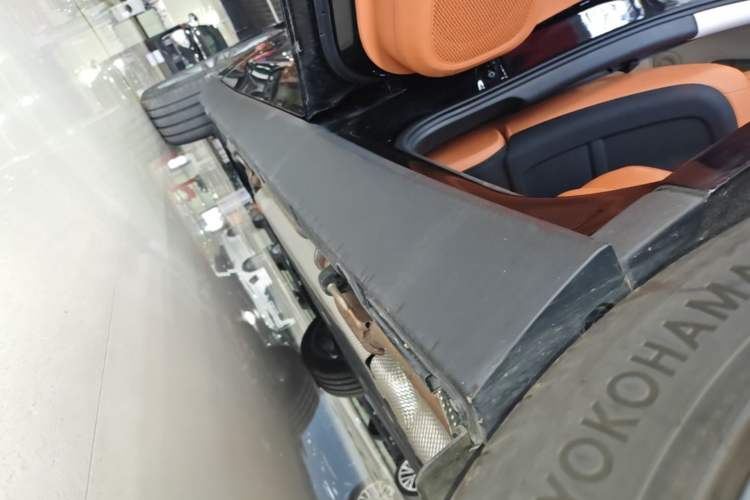 Used Leapmotor C16 2026 Extended-Range 280 LiDAR Zhizun Edition 6 Seats Left Side Sill