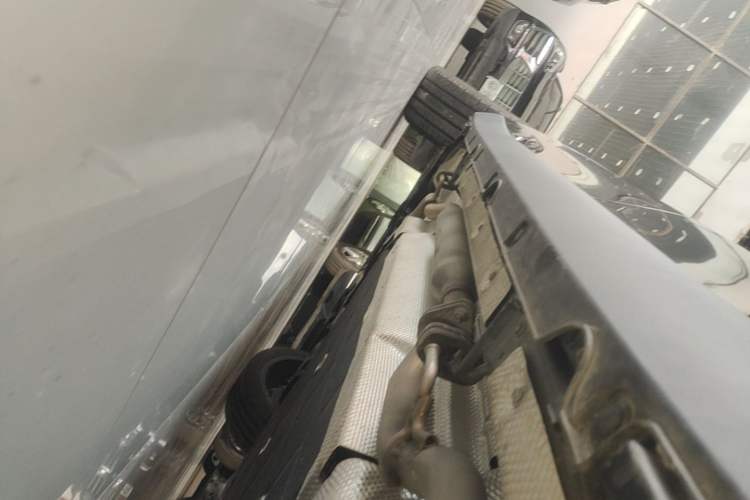 Used Leapmotor C16 2026 Extended-Range 280 LiDAR Zhizun Edition 6 Seats Left Side Sill
