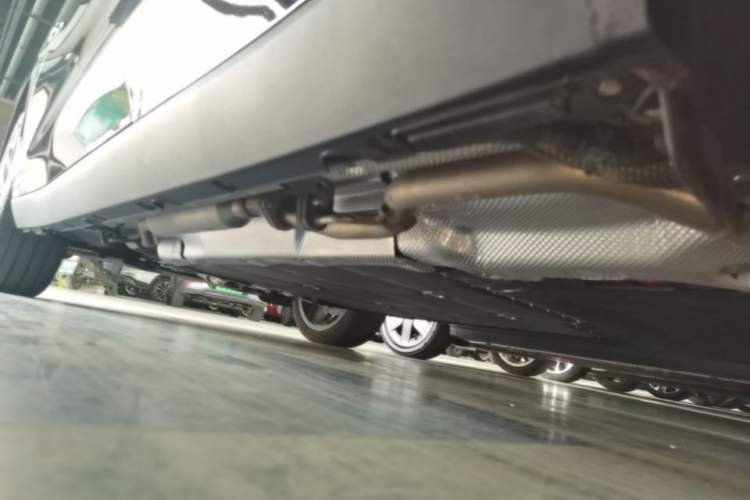 Used Leapmotor C16 2026 Extended-Range 280 LiDAR Zhizun Edition 6 Seats Left Side Sill