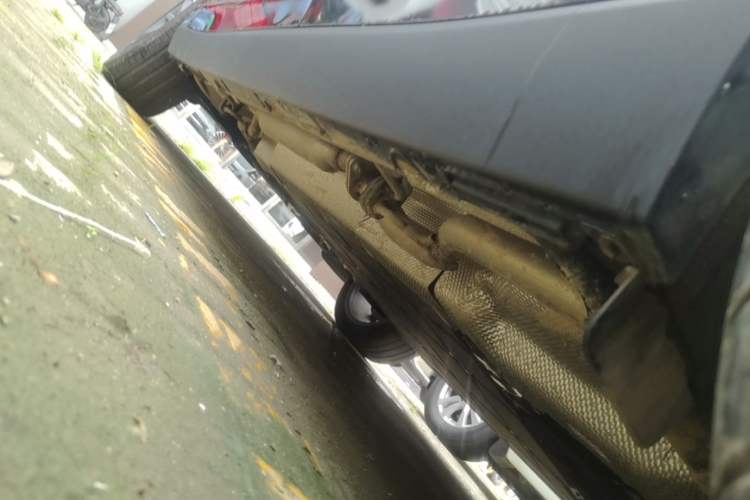 Used Leapmotor C16 2026 Extended-Range 280 LiDAR Zhizun Edition 6 Seats Left Side Sill