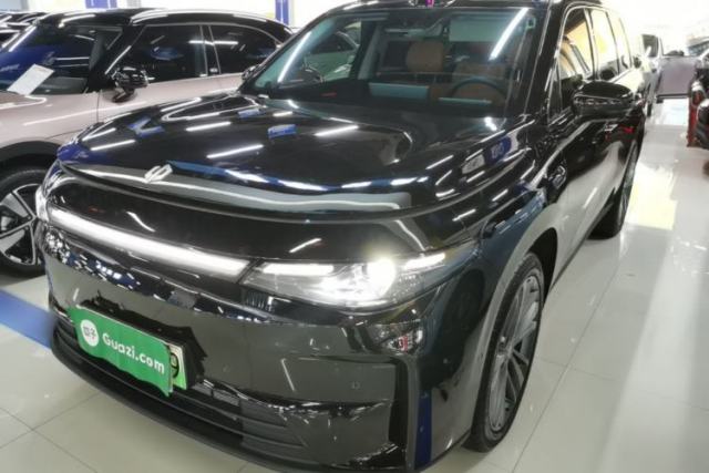 Used Leapmotor C16 2026 Extended-Range 280 LiDAR Zhizun Edition 6 Seats