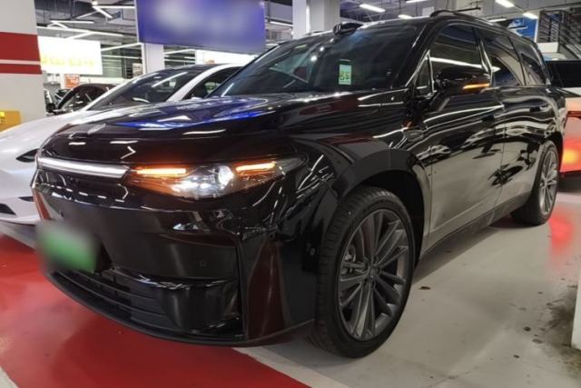 Used Leapmotor C16 2026 Extended-Range 280 LiDAR Zhizun Edition 6 Seats