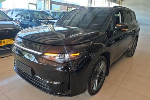 Used Leapmotor C16 2026 Extended-Range 280 LiDAR Zhizun Edition 5 Seats