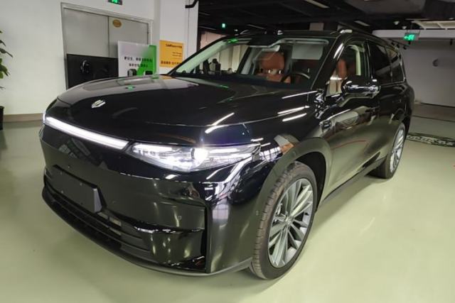 Used Leapmotor C16 2026 Extended-Range 280 LiDAR Zhizun Edition 6 Seats