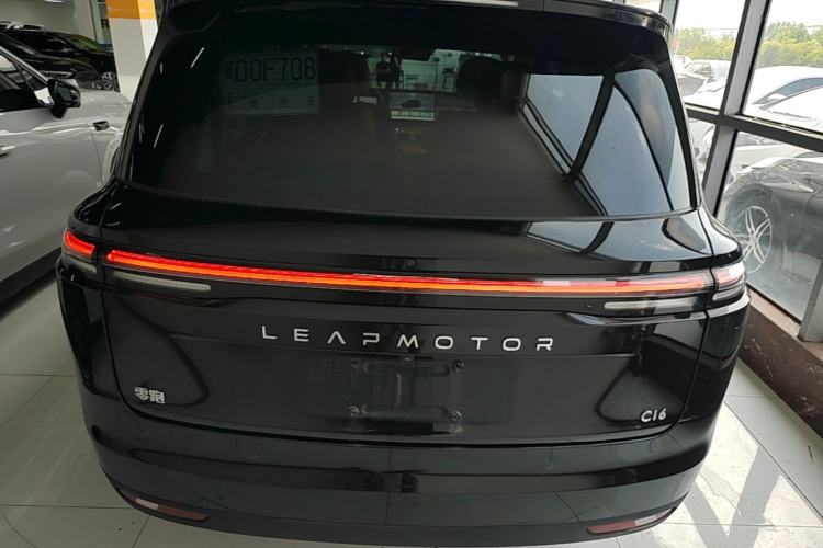 Used Leapmotor C16 2026 Extended-Range 280 LiDAR Zhizun Edition 6 Seats Rear