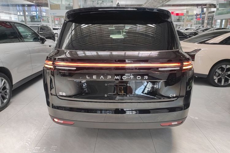 Used Leapmotor C16 2026 Extended-Range 280 LiDAR Zhizun Edition 6 Seats Rear