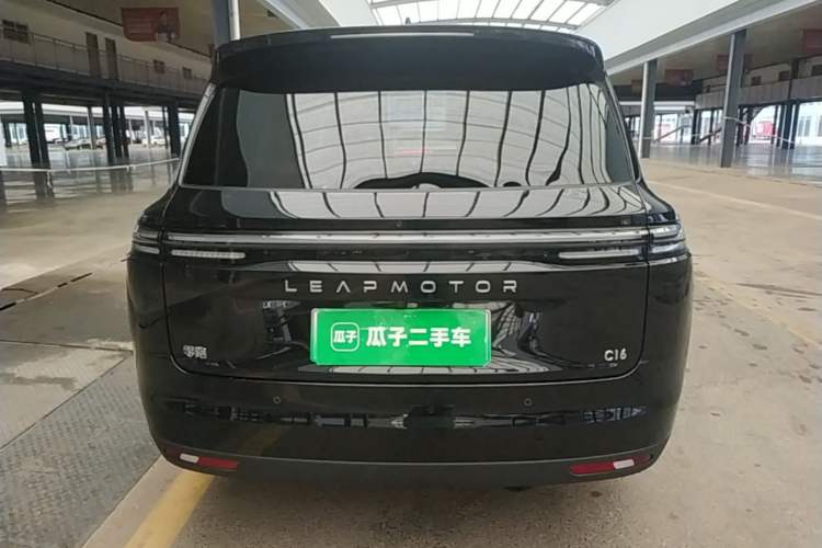 Used Leapmotor C16 2026 Extended-Range 280 LiDAR Zhizun Edition 6 Seats Rear