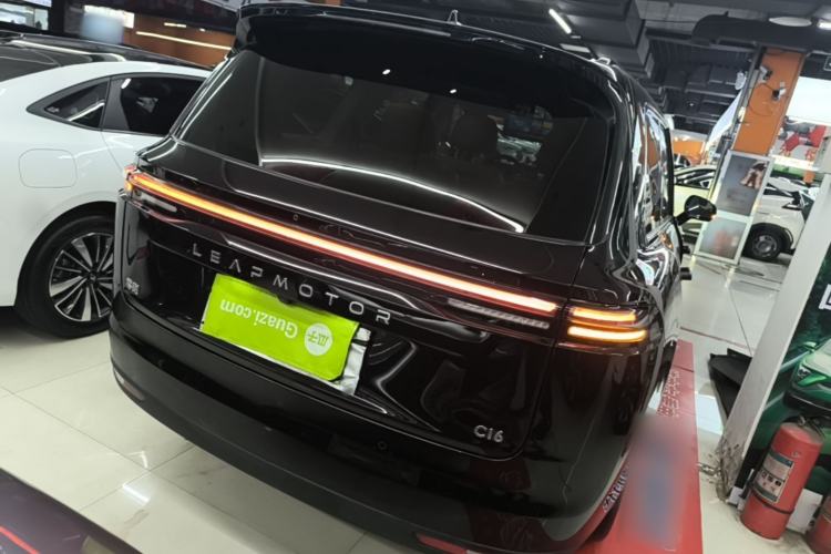 Used Leapmotor C16 2026 Extended-Range 280 LiDAR Zhizun Edition 6 Seats Rear