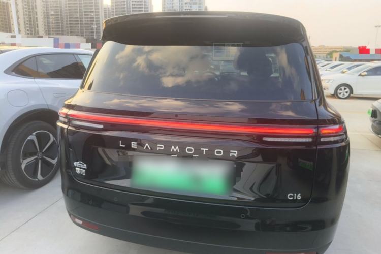 Used Leapmotor C16 2026 Extended-Range 280 LiDAR Zhizun Edition 6 Seats Rear