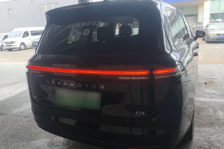 Used Leapmotor C16 2026 Extended-Range 280 LiDAR Zhizun Edition 6 Seats Rear
