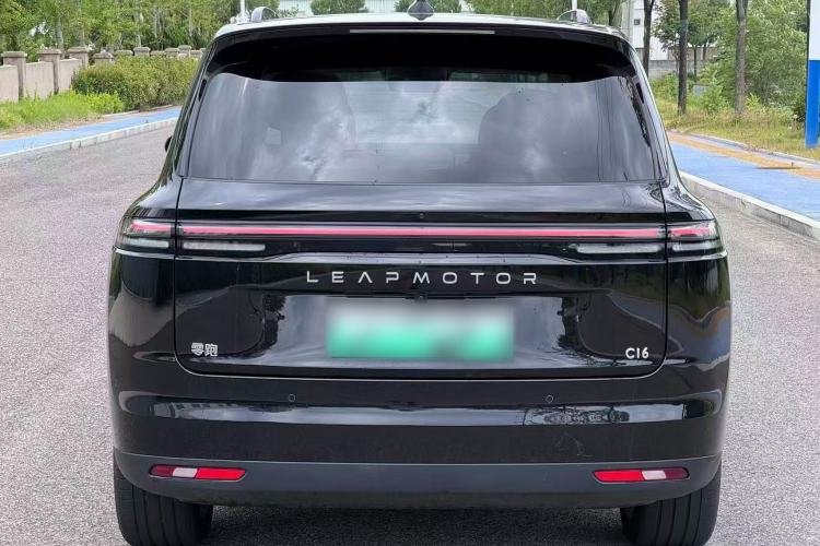 Used Leapmotor C16 2026 Extended-Range 280 LiDAR Zhizun Edition 6 Seats Rear