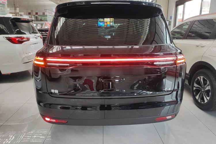 Used Leapmotor C16 2026 Extended-Range 280 LiDAR Zhizun Edition 6 Seats Rear