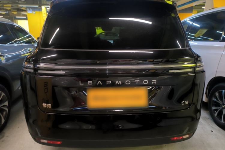 Used Leapmotor C16 2026 All-Electric 630 LiDAR Zhizun Edition 6 Seats Rear