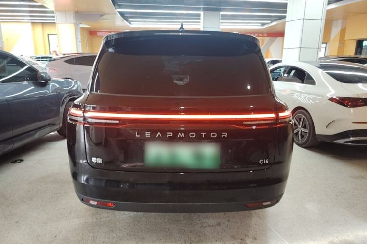 Used Leapmotor C16 2026 Extended-Range 280 LiDAR Zhizun Edition 6 Seats Rear