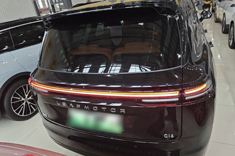 Used Leapmotor C16 2026 Extended-Range 280 LiDAR Zhizun Edition 6 Seats Rear