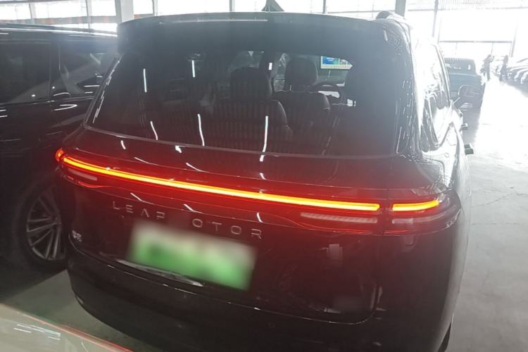 Used Leapmotor C16 2026 Extended-Range 280 LiDAR Zhizun Edition 6 Seats Rear
