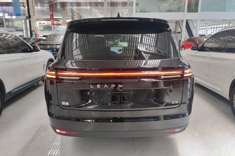 Used Leapmotor C16 2026 Extended-Range 280 LiDAR Zhizun Edition 6 Seats Rear