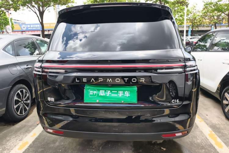 Used Leapmotor C16 2026 Extended-Range 280 LiDAR Zhizun Edition 6 Seats Rear