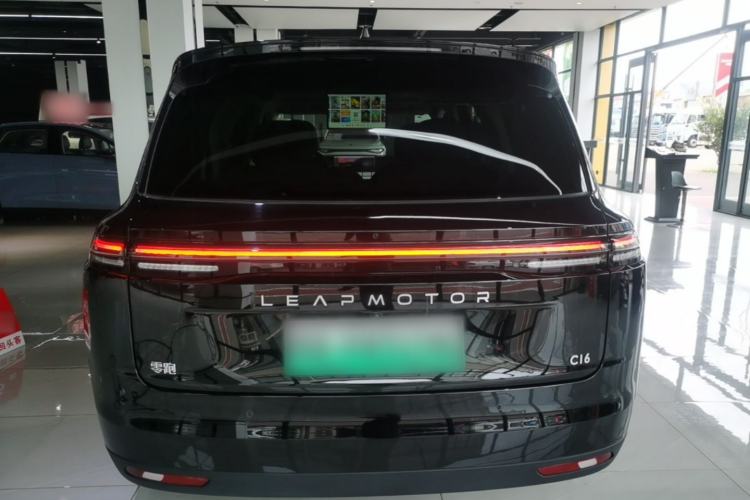 Used Leapmotor C16 2026 Extended-Range 280 LiDAR Zhizun Edition 6 Seats Rear
