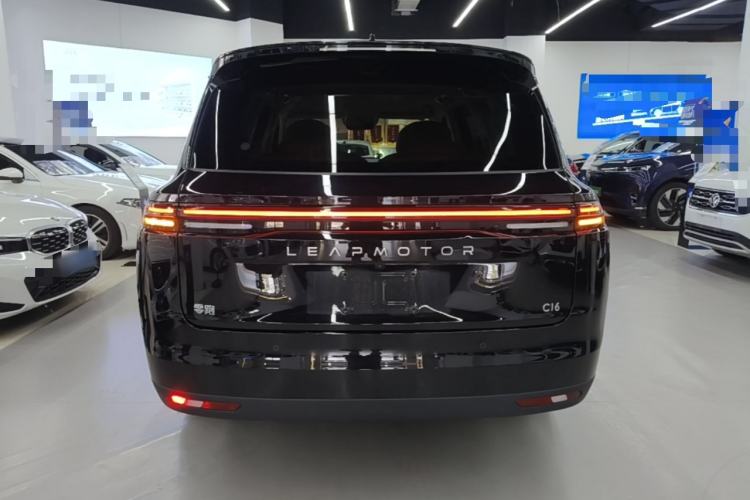Used Leapmotor C16 2026 Extended-Range 280 LiDAR Zhizun Edition 6 Seats Rear