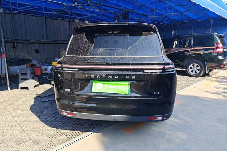 Used Leapmotor C16 2026 All-Electric 630 LiDAR Zhizun Edition 6 Seats Rear