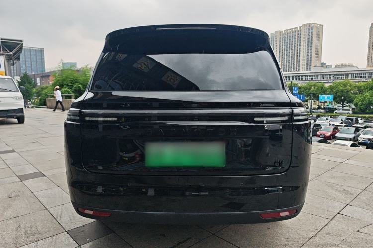 Used Leapmotor C16 2026 All-Electric 630 LiDAR Zhizun Edition 6 Seats Rear