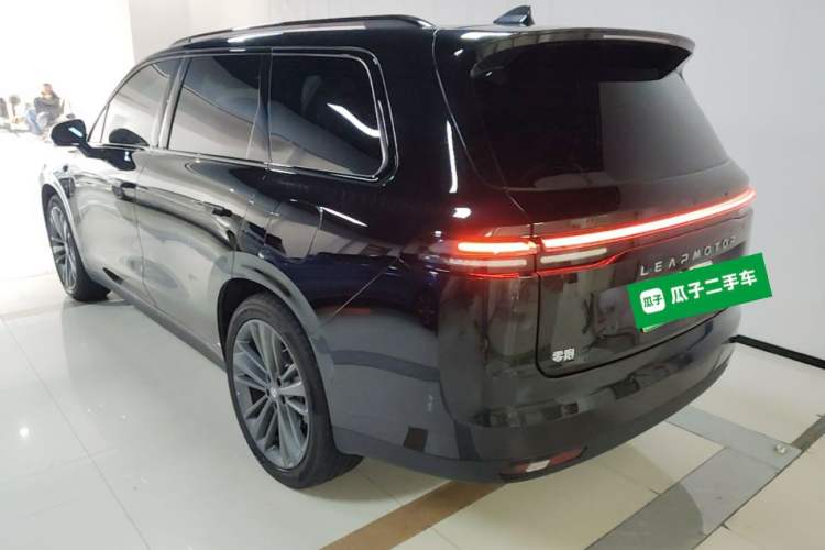 Used Leapmotor C16 2026 Extended-Range 280 LiDAR Zhizun Edition 6 Seats Rear Left 45 Deg