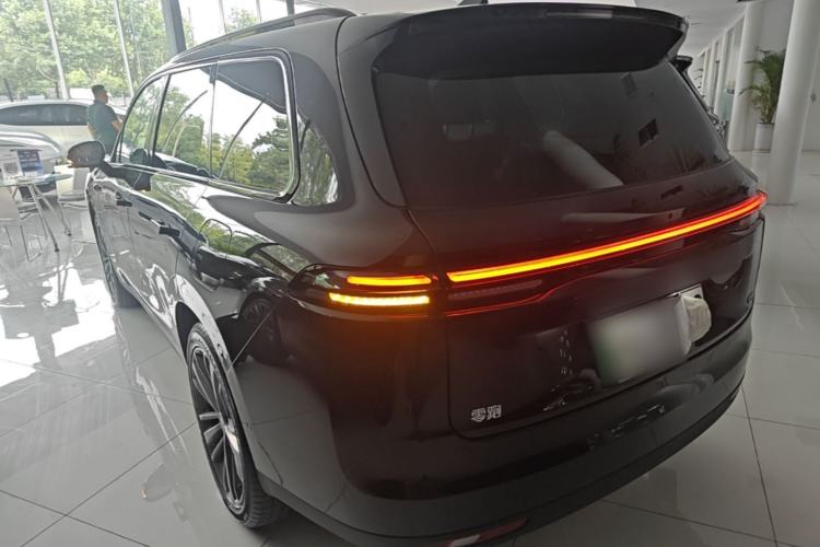 Used Leapmotor C16 2026 Extended-Range 280 LiDAR Zhizun Edition 6 Seats Rear Left 45 Deg