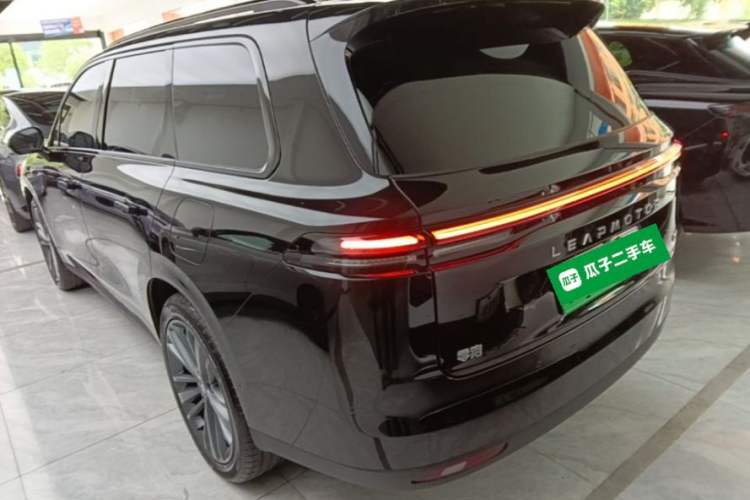 Used Leapmotor C16 2026 Extended-Range 280 LiDAR Zhizun Edition 6 Seats Rear Left 45 Deg