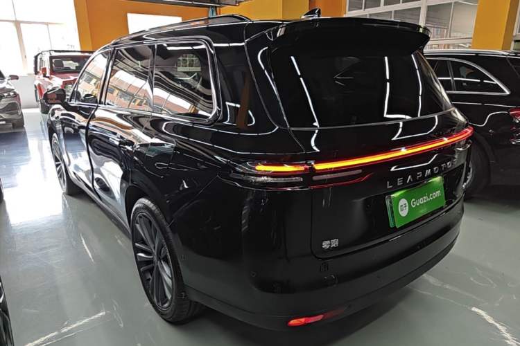 Used Leapmotor C16 2026 Extended-Range 280 LiDAR Zhizun Edition 6 Seats Rear Left 45 Deg
