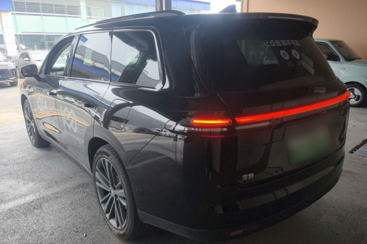 Used Leapmotor C16 2026 Extended-Range 280 LiDAR Zhizun Edition 6 Seats Rear Left 45 Deg