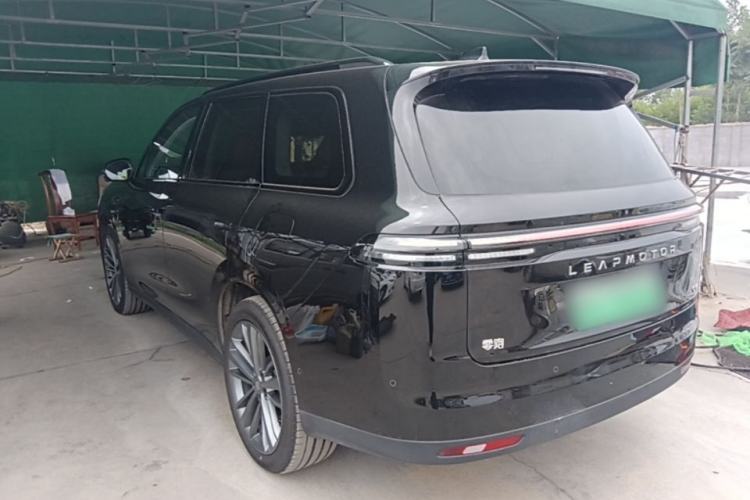 Used Leapmotor C16 2026 Extended-Range 280 LiDAR Zhizun Edition 6 Seats Rear Left 45 Deg