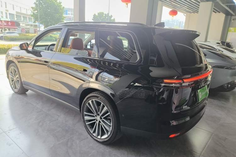 Used Leapmotor C16 2026 Extended-Range 280 LiDAR Zhizun Edition 6 Seats Rear Left 45 Deg